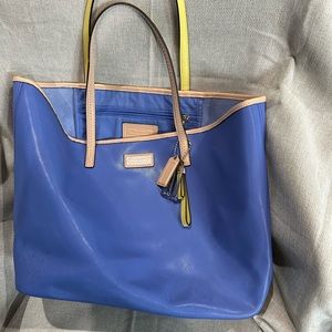 Coach Park Metro Large Tote in Periwinkle with Yellow Trim Like new!